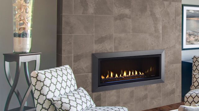 Majestic Jade 42 Direct Vent Gas Fireplace — JADE42IN-B