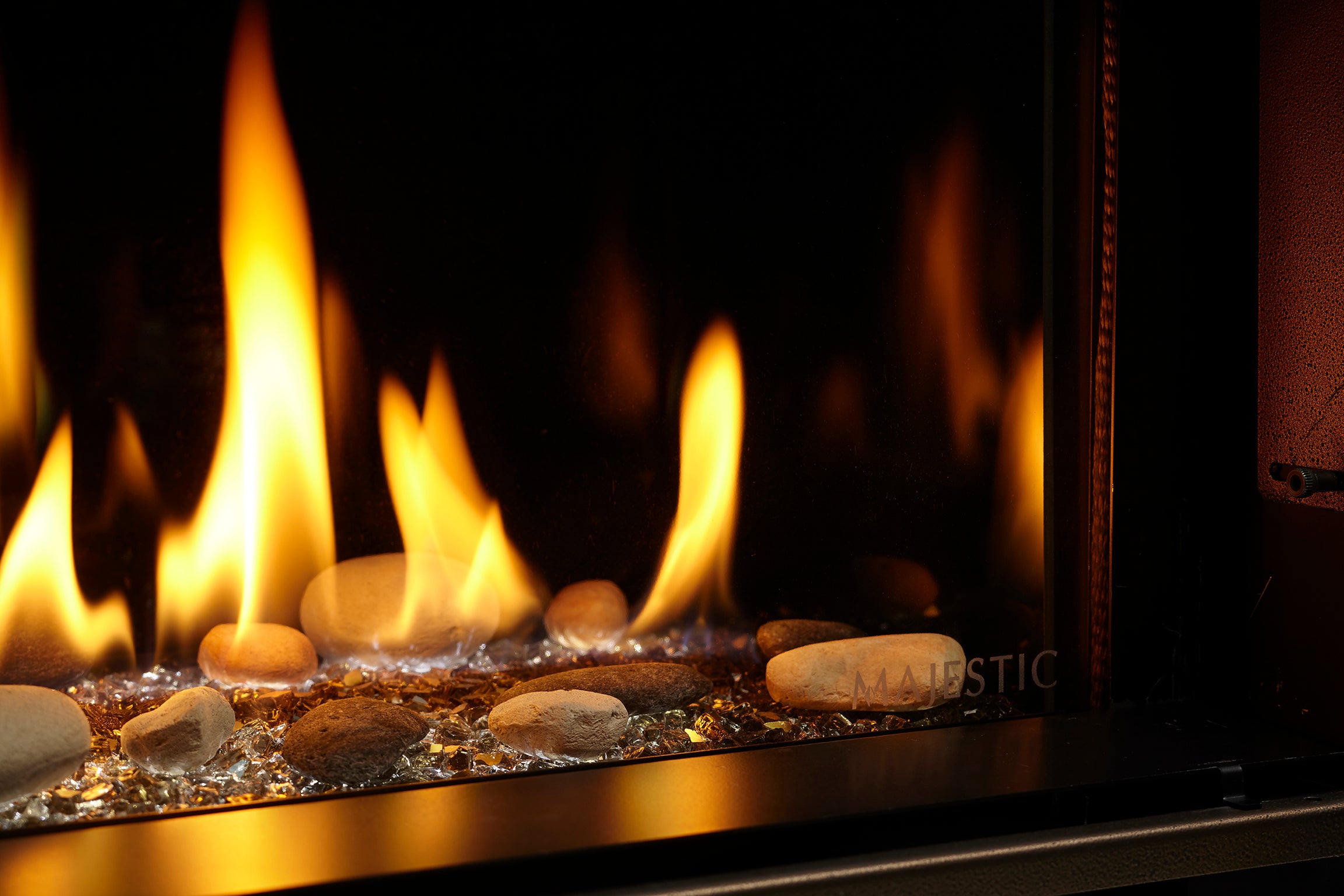 Majestic Echelon II 48 Linear Direct Vent Gas Fireplace — ECHEL48IN-C