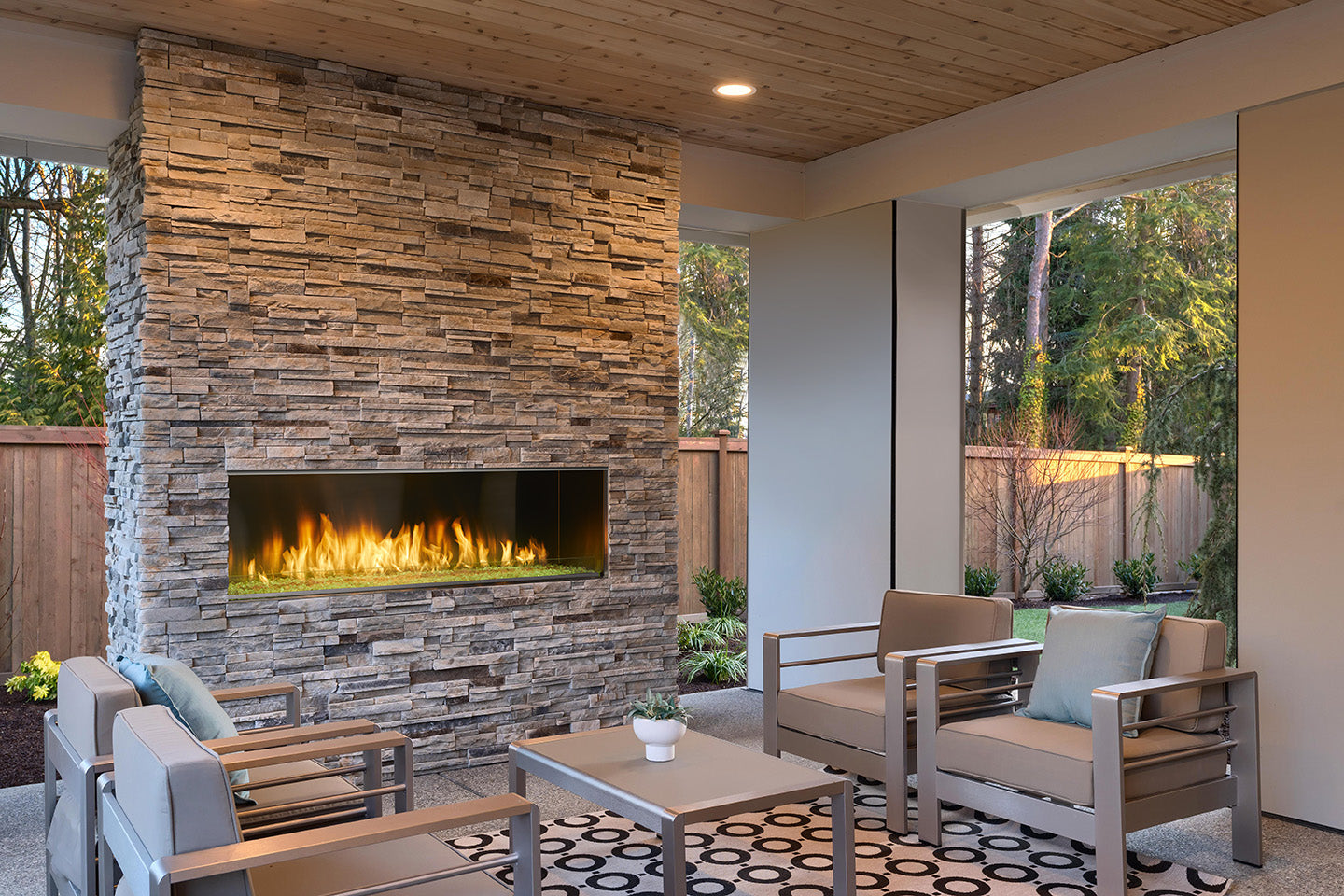 Majestic Lanai 60 Outdoor Linear Gas Fireplace — ODLANAIG-60