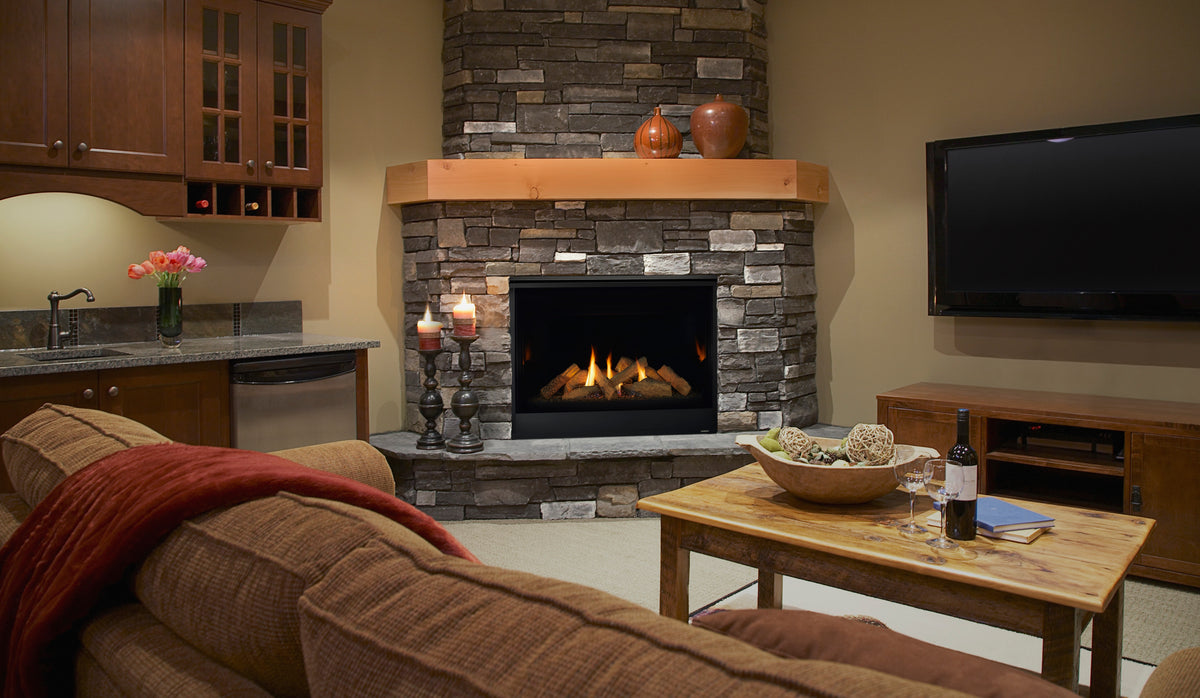 Majestic Quartz 42 Direct Vent Gas Fireplace — QUARTZ42IFTN